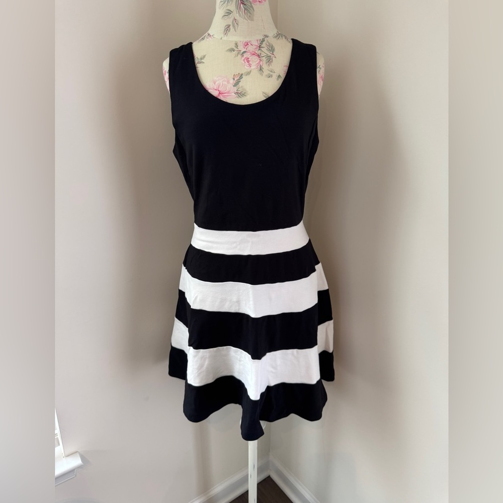 Express Elegant Black and White Dress